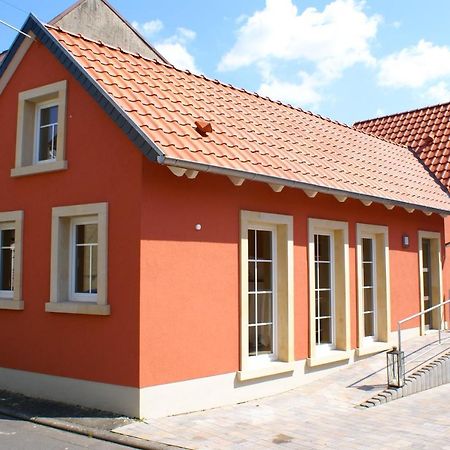 Gaestehaus Ressler Harxheim エクステリア 写真