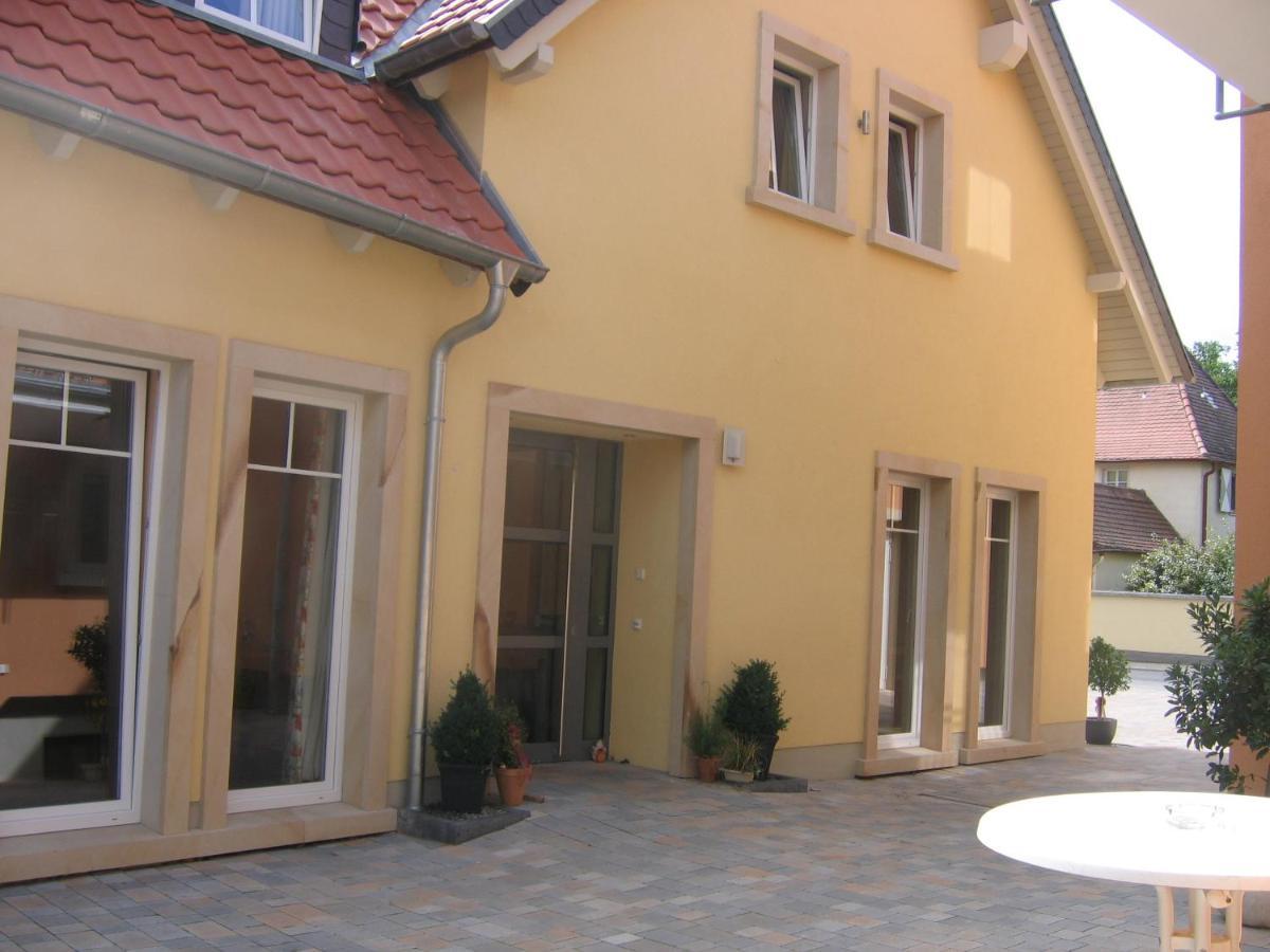 Gaestehaus Ressler Harxheim エクステリア 写真
